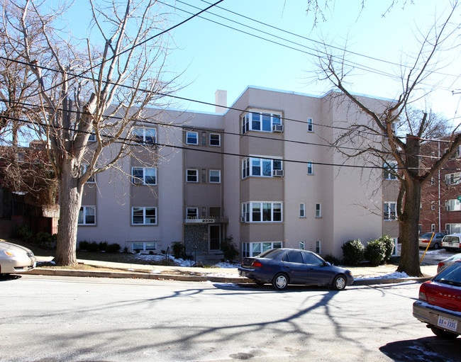 Glover Park in Washington, DC - Foto de edificio - Building Photo