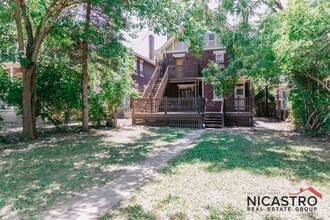 182 E Lane Ave in Columbus, OH - Building Photo - Building Photo