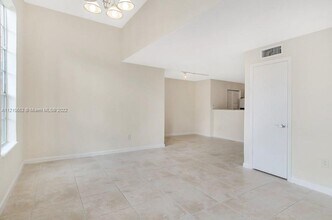 1011 Crystal Way-Unit -C in Delray Beach, FL - Building Photo - Building Photo