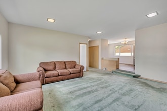 2670 E Lambourne Ave in Millcreek, UT - Building Photo - Building Photo