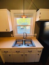 1018 17th Ave S in Nashville, TN - Building Photo - Building Photo