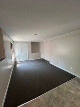 701 W Vine St, Unit UNIT 4 in Kalamazoo, MI - Building Photo - Building Photo
