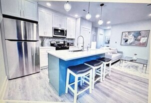 132 Yale Ave in Morton, PA - Building Photo