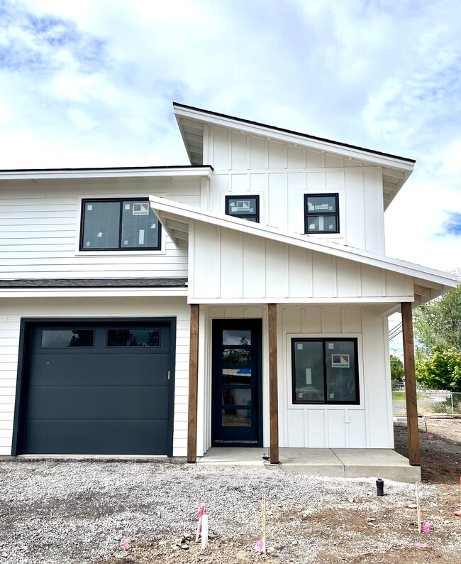 property at 1622 W Antler Ave