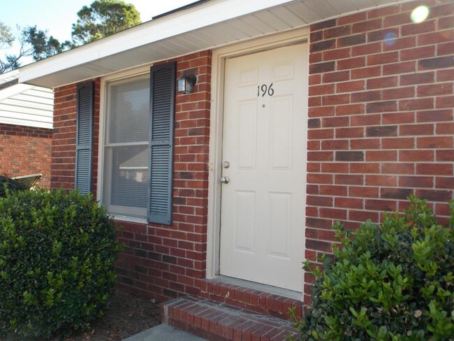 140 Lanier Dr in Statesboro, GA - Building Photo - Building Photo