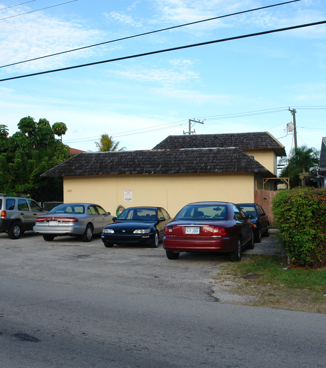 2023 Miami Rd in Fort Lauderdale, FL - Building Photo