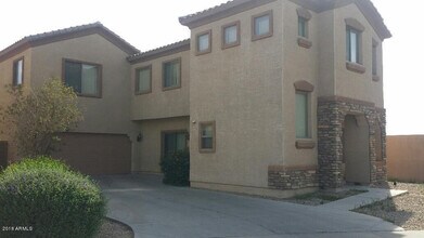 6621 W Shaw Butte Dr in Glendale, AZ - Building Photo - Building Photo