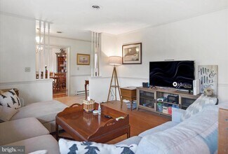 560 Meadowview Cir in Greencastle, PA - Building Photo - Building Photo