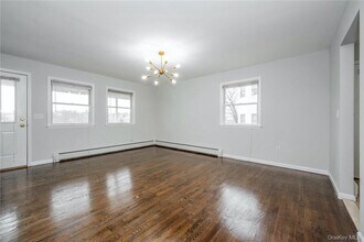 122 Sagamore Rd in Tuckahoe, NY - Building Photo - Building Photo