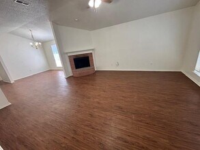 5728 Northfield Dr in Fort Worth, TX - Building Photo - Building Photo