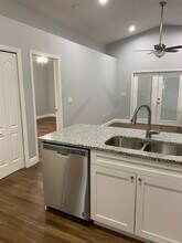 2505 W Aileen St in Tampa, FL - Building Photo - Building Photo