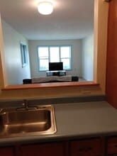 85 Bancroft Rd in Danforth, ME - Foto de edificio - Building Photo