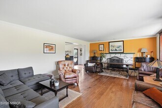 2611 Janin Way in Solvang, CA - Building Photo - Building Photo