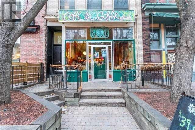 property at 24-224 Baldwin St