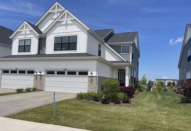 4216 Chelsea Mnr Cir in Aurora, IL - Foto de edificio - Building Photo