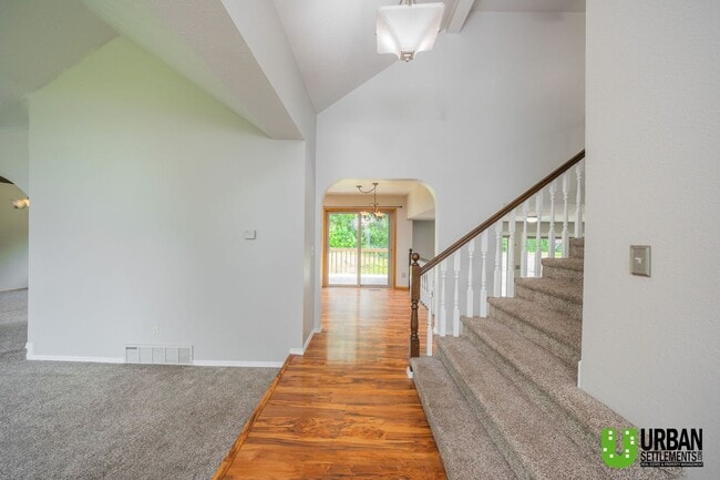 7108 N Westgate Pl in Spokane, WA - Foto de edificio - Building Photo