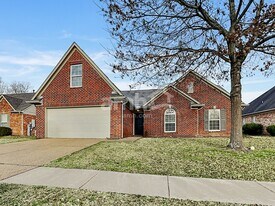 5438 Milton Ridge Dr in Arlington, TN - Building Photo