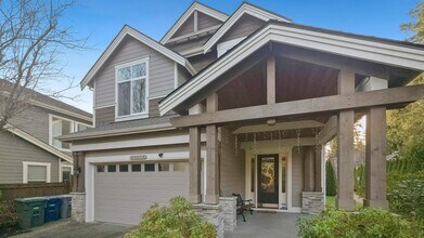 25619 SE 30th St in Sammamish, WA - Building Photo - Building Photo