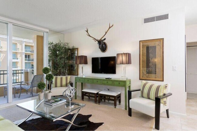 403 S Sapodilla Ave in West Palm Beach, FL - Building Photo - Building Photo