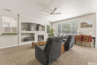 10640 Arbor Way in Reno, NV - Building Photo - Building Photo