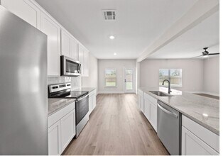 340 Southaven Blvd in Hutchins, TX - Building Photo - Building Photo