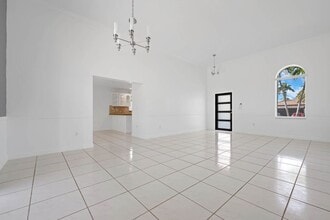 15398 SW 172nd Terrace in Miami, FL - Building Photo - Building Photo