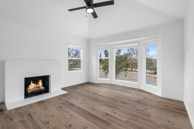 property at 1800 S Dunsmuir Ave