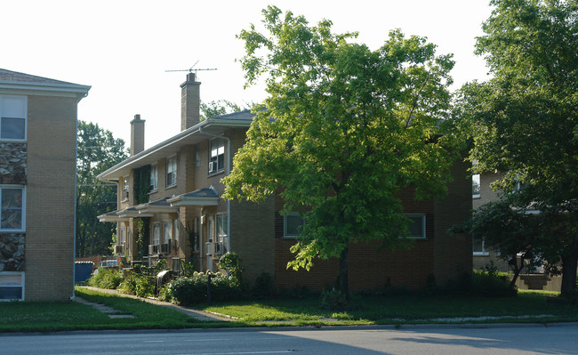 1009-1015 S La Grange Rd in La Grange, IL - Building Photo - Building Photo