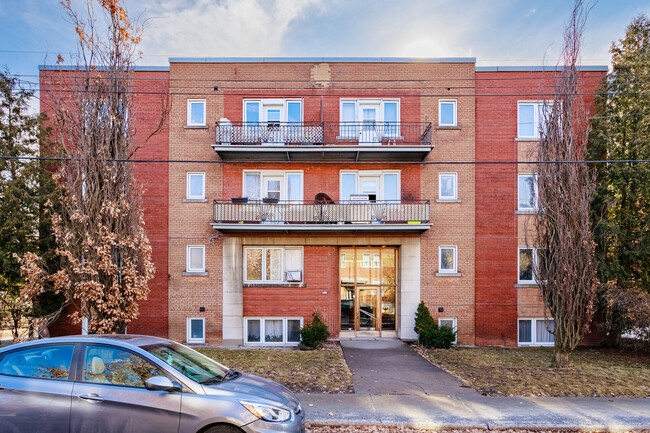 5480 Snowdon St in Montréal, QC - Building Photo - Building Photo