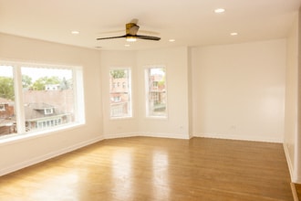 7435 S Euclid Ave-Unit -1 in Chicago, IL - Building Photo - Building Photo