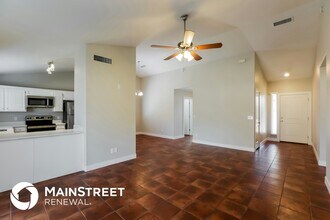 6335 E Brown Rd in Mesa, AZ - Building Photo - Building Photo