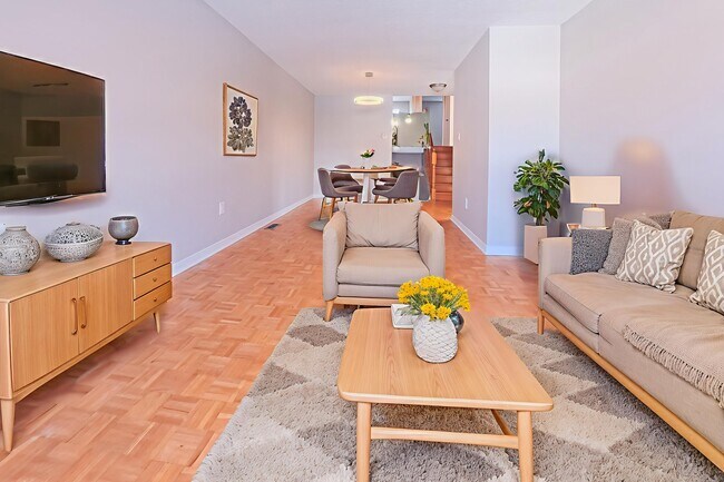 115 Tall Grass Trail in Vaughan, ON - Building Photo - Building Photo