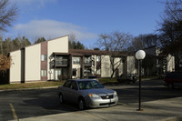 Wooded View Apartments in Ionia, MI - Building Photo - Building Photo