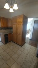 8120 W Hood Ave in Kennewick, WA - Building Photo - Building Photo