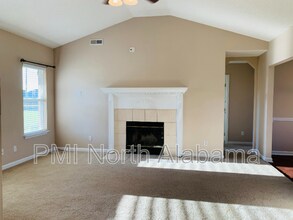 218 Maddux Ct in Huntsville, AL - Building Photo - Building Photo