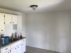 Urban Square in Orlando, FL - Foto de edificio - Building Photo