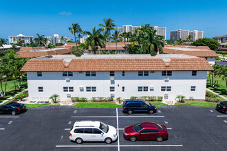 The Sea Breeze in Marco Island, FL - Building Photo - Building Photo