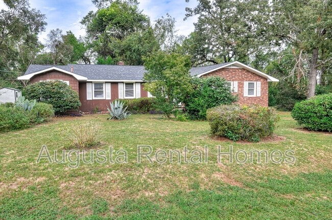 property at 323 Pineview Dr