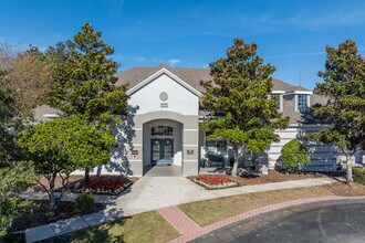 The Reserve at Kanapaha in Gainesville, FL - Building Photo - Lobby