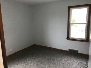 501 Audrey Ln in Struthers, OH - Building Photo - Building Photo