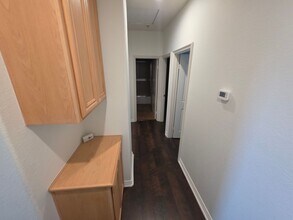 7274 Rosemarie Dr in Huntington Beach, CA - Building Photo - Building Photo