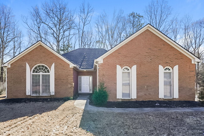 property at 5471 Saddle Creek