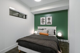 200 N Toluca St in Los Angeles, CA - Building Photo - Building Photo