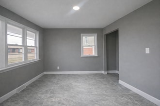 101 S Glenview Dr in Carbondale, IL - Building Photo - Building Photo