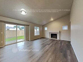 1219 200th St Ct E in Spanaway, WA - Building Photo - Building Photo