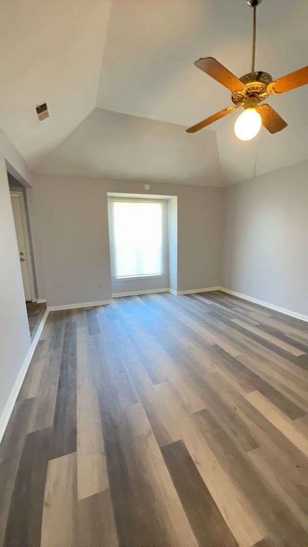 6565 E Mallard Ridge Dr in Memphis, TN - Building Photo - Building Photo