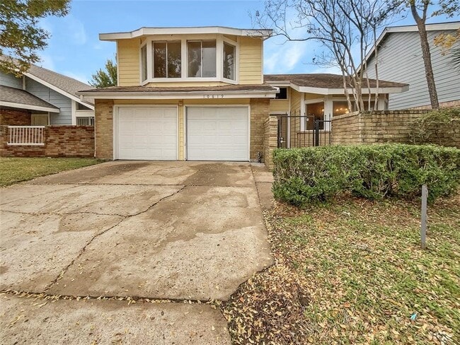 property at 10619 Chapel Hill Dr