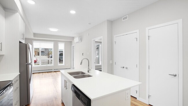 Credo Apartments in Calgary, AB - Building Photo - Building Photo