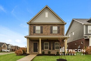 271 Cloverbrook Way in Gallatin, TN - Building Photo