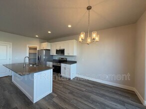 1036 S 4380 W in Hurricane, UT - Building Photo - Building Photo